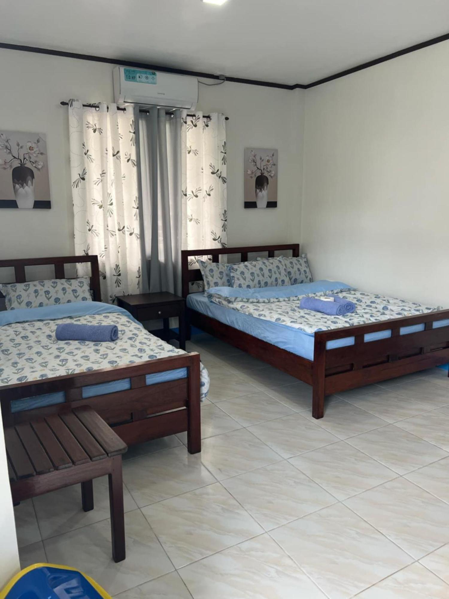 Princesa Michaella Hostel Itaytay エクステリア 写真