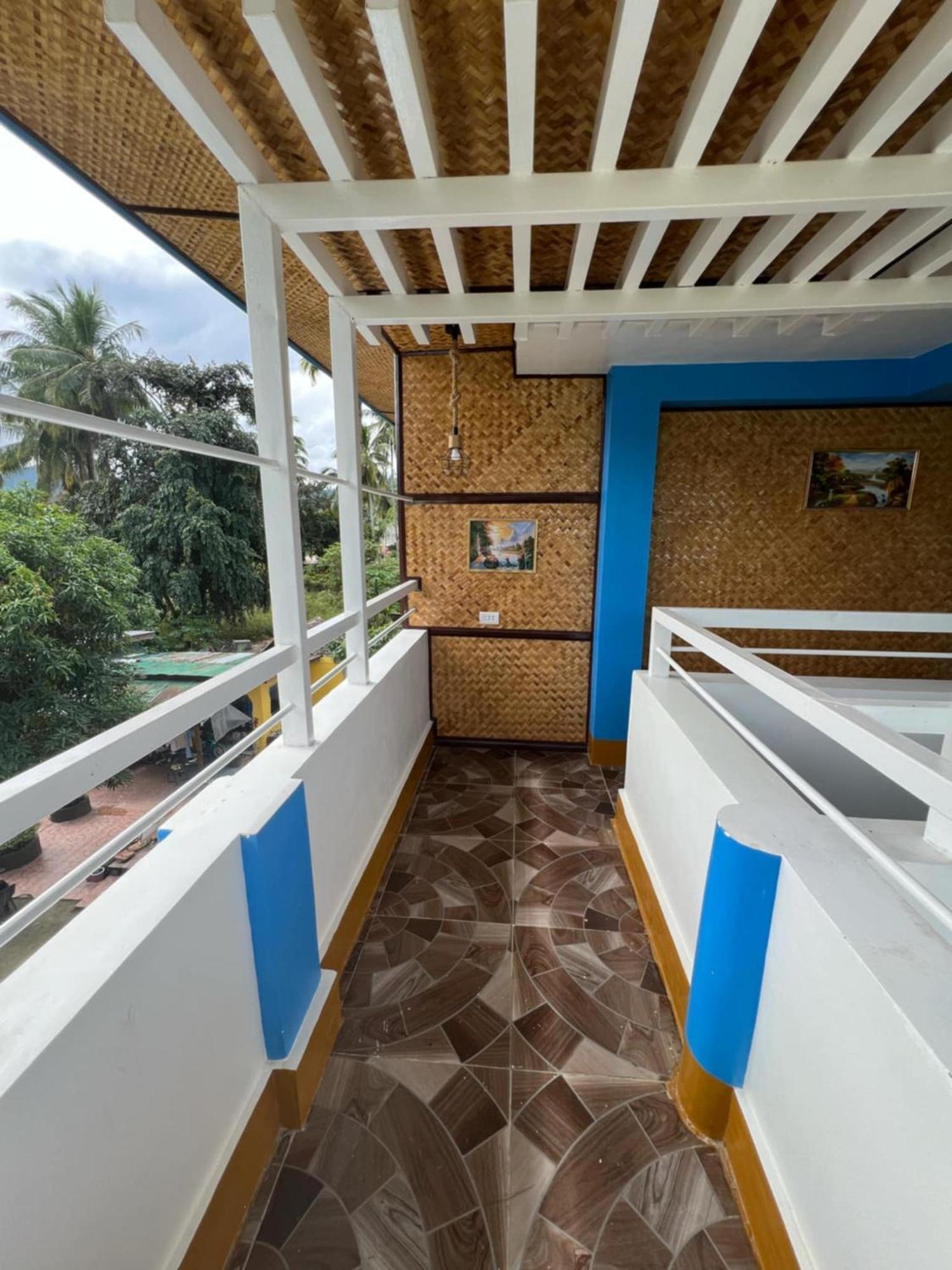 Princesa Michaella Hostel Itaytay エクステリア 写真
