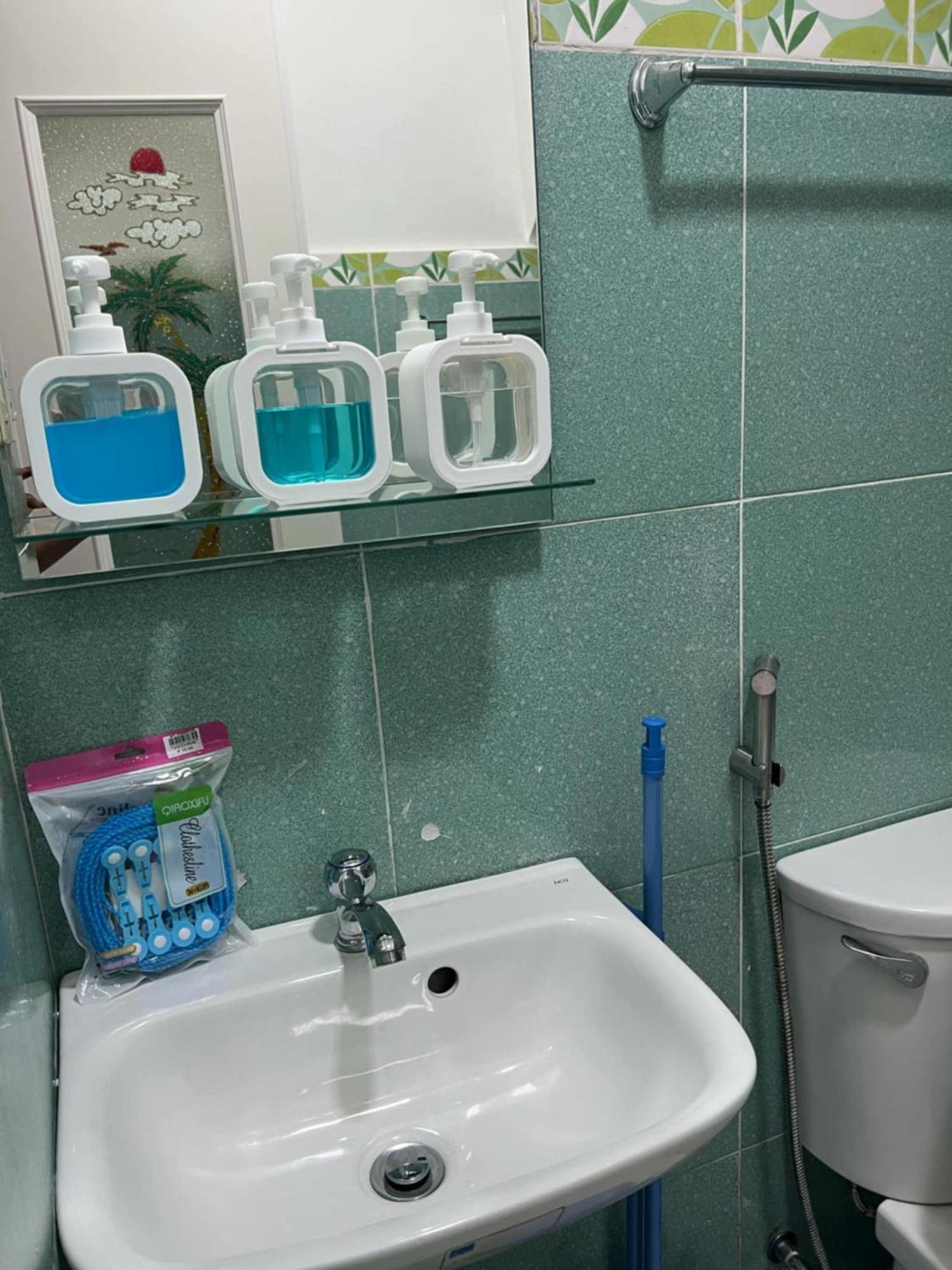 Princesa Michaella Hostel Itaytay エクステリア 写真